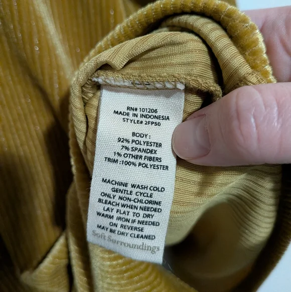 Soft Surroundings Textured Velvet Boyfriend Shirt Women's Large Amber Yellow - Picture 7 of 10